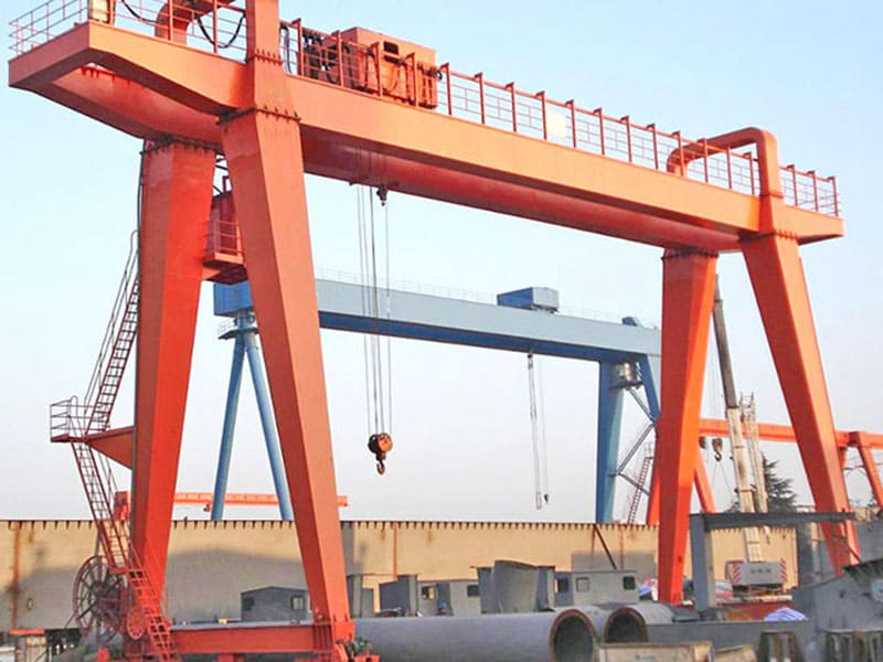 gantry crane in the factory